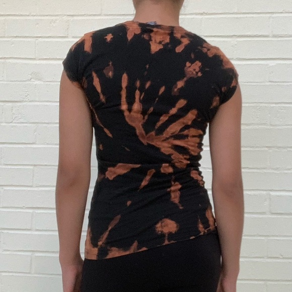 Restyled Y2k Bleached Rainbow Peace Sign T-Shirt - Picture 2 of 8